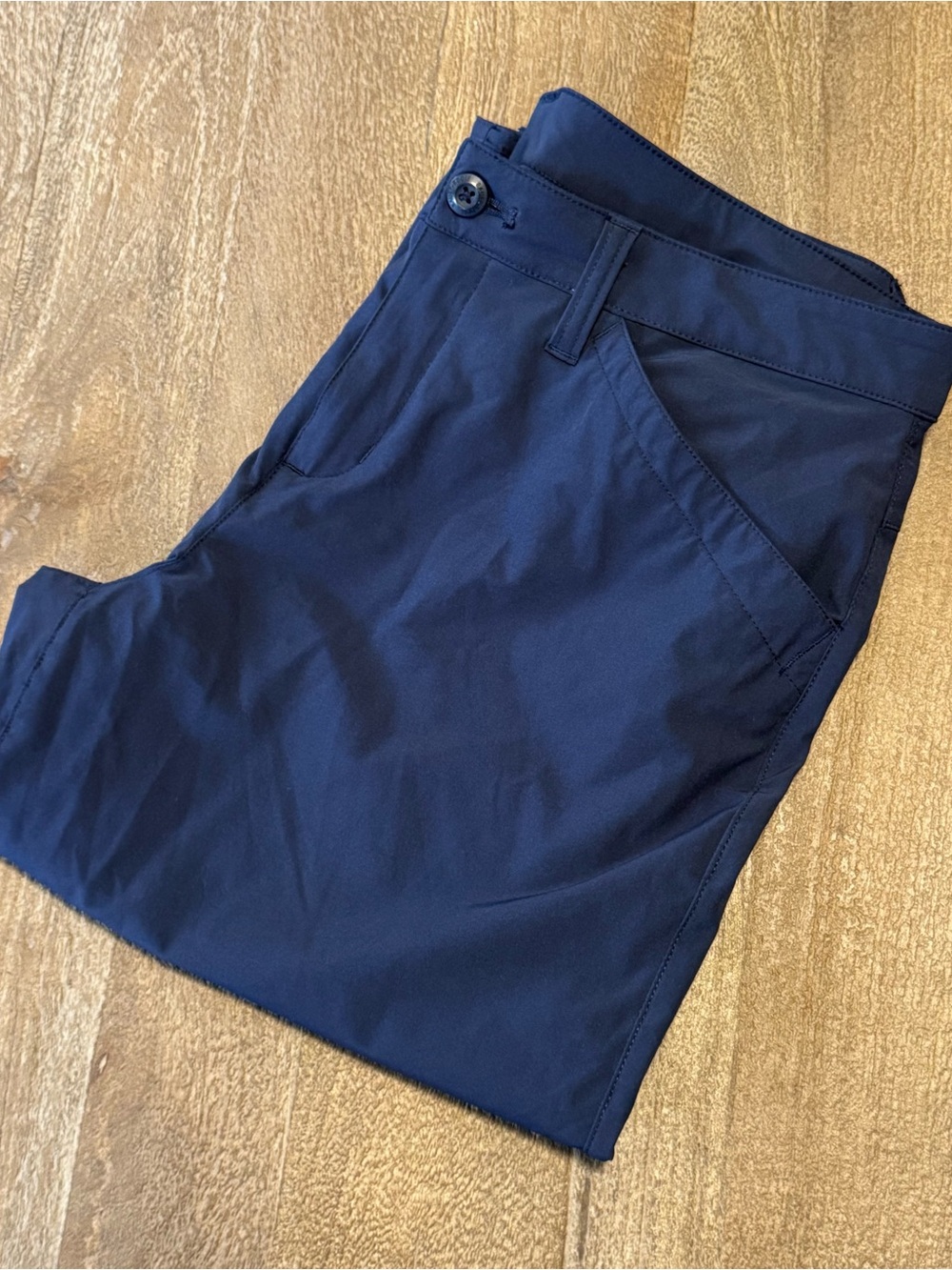Eddie Bauer Women’s Cinched Bottom Capris Navy Size 12